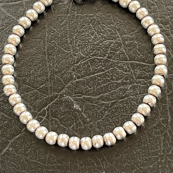 Sterling Silver beaded bracelet Excellent condition - Picture 2 of 4